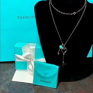 Tiffany & CO. Heart Key Pendants w/Oval Link Chain